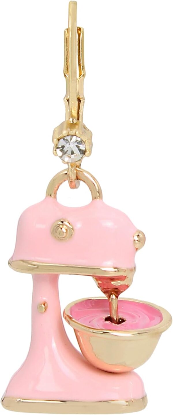 Betsey Johnson Womens Sweetheart Earrings