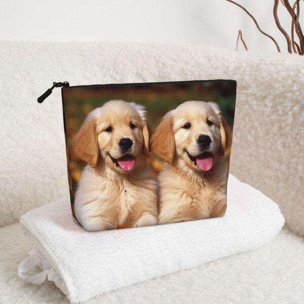 Golden Retriever Dogs Puppies Pets Makeup Bag For Women, Waterproof Linen Travel Cosmetic Organizer Lightweight Zipper Travel Toiletry Bag Organizer Makeup Brushes Storage Bag