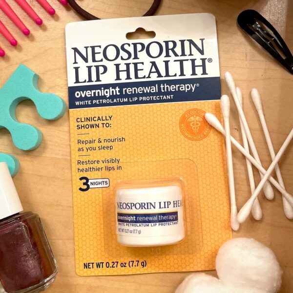 Neosporin Lip Health Overnight Healthy Lips Renewal Therapy Petrolatum Lip Protectant, 0.27 Ounce (Pack of 1)