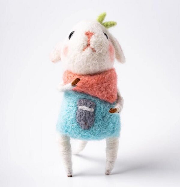 YJIUYUANQ DIY Pendant Craft Wool Felting Kit for Beginners - Wool Felt Pendant kit - 12 Chinese Zodiac Signs