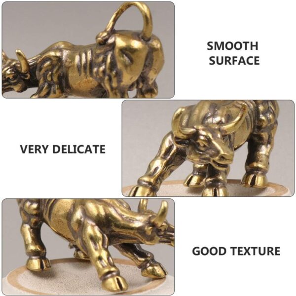 2pcs Brass Bull Figurines Ox Keychian Pendant Feng Shui Bull Statue Wealth Cow Cattle Calf Sculptures 2021 Chinese Zodiac Ox Year Figurines Car Dashboard Chinese New Year Decoration