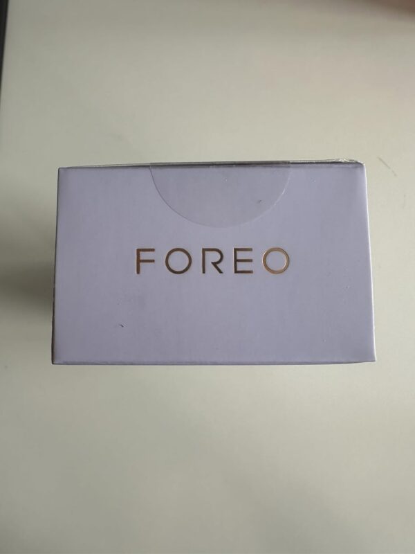 FOREO KIWI Oil Control Mattifying Moisturizer- Aftercare for Microdermabrasion Machine & Blackhead Extractor Pore Vacuum Skincare Tools- Oily skin with Acne- Dermatologist tested- Vegan, 1.35 Oz