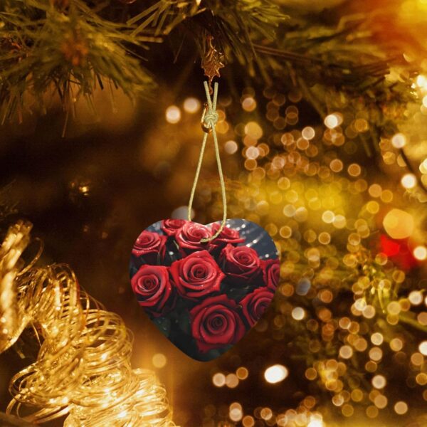 Christmas Ceramic Heart Pendant Decoration for Tree Hanging in Festive Season Red Roses Prints