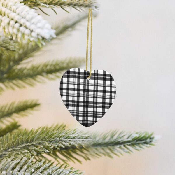 Christmas Ceramic Heart Pendant Decoration for Tree Hanging in Festive Season Black and White Plaid Prints