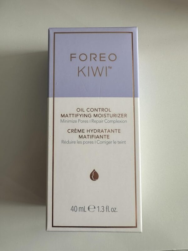 FOREO KIWI Oil Control Mattifying Moisturizer- Aftercare for Microdermabrasion Machine & Blackhead Extractor Pore Vacuum Skincare Tools- Oily skin with Acne- Dermatologist tested- Vegan, 1.35 Oz