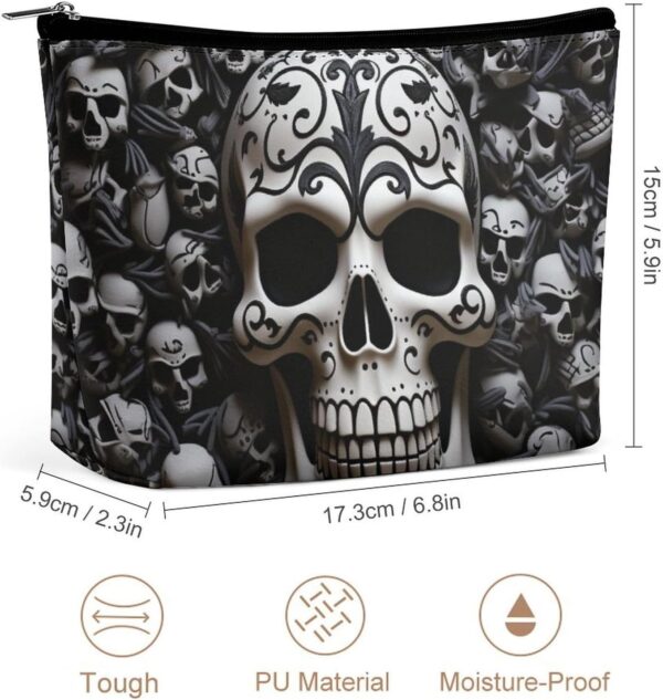 Toiletry Bag for Women Black And White Skulls Cosmetic Bag Portable Capacity Travel Makeup Bags with Zipper Lightweight Cute Beauty Makeup Organizer for Traveling, Accessories, Essentials