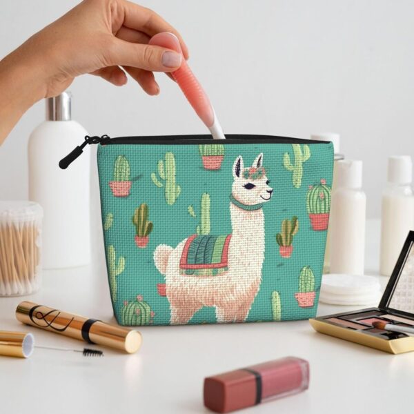 Linen Makeup Bag For Women, Waterproof Travel Cosmetic Organizer Lightweight Zipper Travel Toiletry Bag Organizer Alpaca Cactus Makeup Brushes Storage Bag