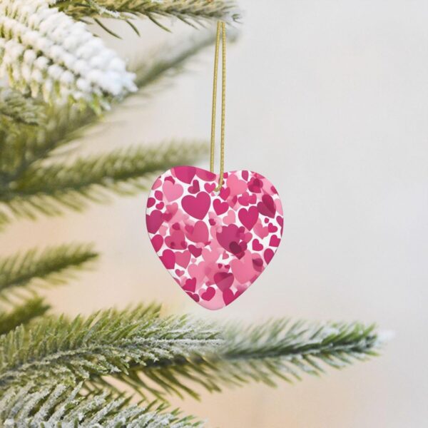 Christmas Ceramic Heart Pendant Decoration for Tree Hanging in Festive Season Pink Hearts Prints