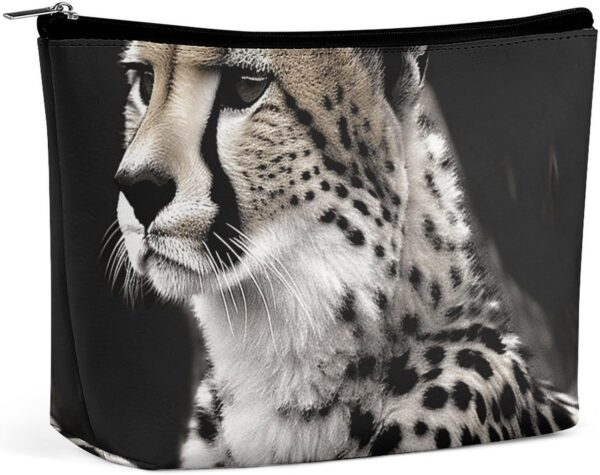 Toiletry Bag for Women Cheetah Cosmetic Bag Portable Capacity Travel Makeup Bags with Zipper Lightweight Cute Beauty Makeup Organizer for Traveling, Accessories, Essentials