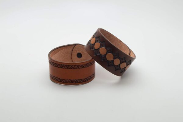 Realeather Solid Natural Veg Tan Leather Bracelet, Natural, Pack Of 8 US