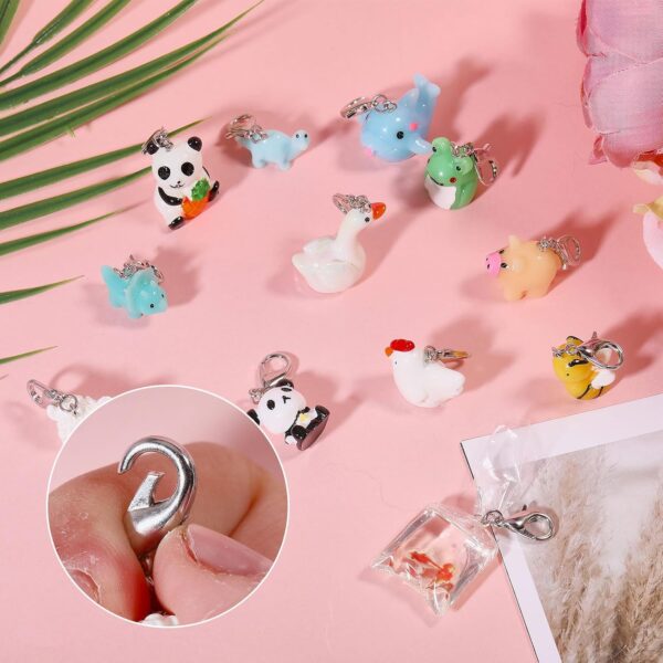 CHGCRAFT 20pcs 20 Styles Lovely Animal Badge Holder Charms Animal Badge Animal Resin Nurse's Badge Pendant Decorations with Zinc Alloy Lobster Claw Clasps, Mixed Color, 1.6inch