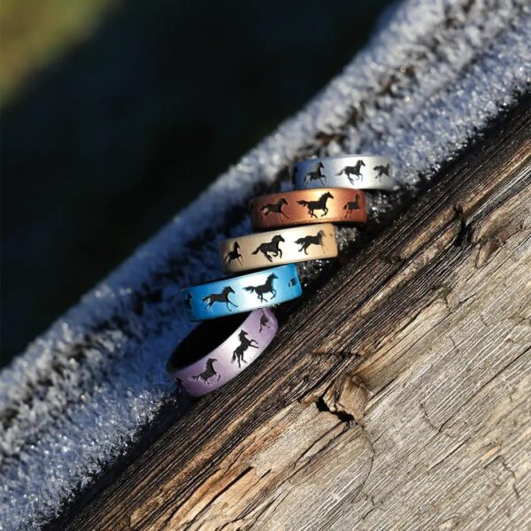 Knot Theory Horse Silicone Ring Men and Women Dual Layer Breathable Comfort Fit Wedding Engagement Band