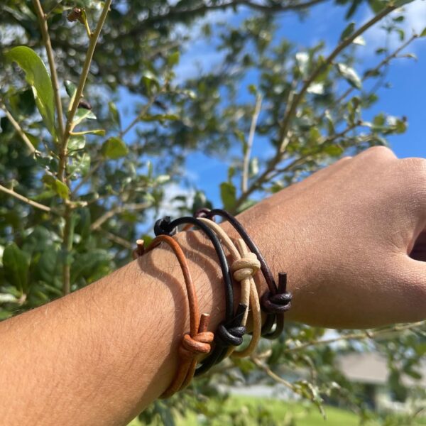 3 mm Men Genuine Leather Bracelet - Handmade Adjustable Cuff, Mens Minimalism Leather Wrap Wristband, Simple Accessories, Premium Leather, Women Gift To Boyfriend, Pulsera Hombre (Antique Brown)