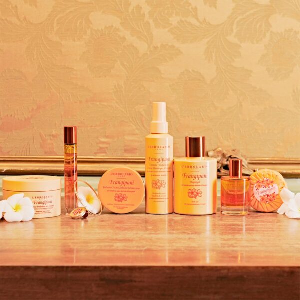 L'Erbolario Body Cream - Moisturizing Body Butter for Dry Skin - Prevents Skin Aging - Skin Care with Citrus and Floral Scent - Frangipani - 6.7 oz