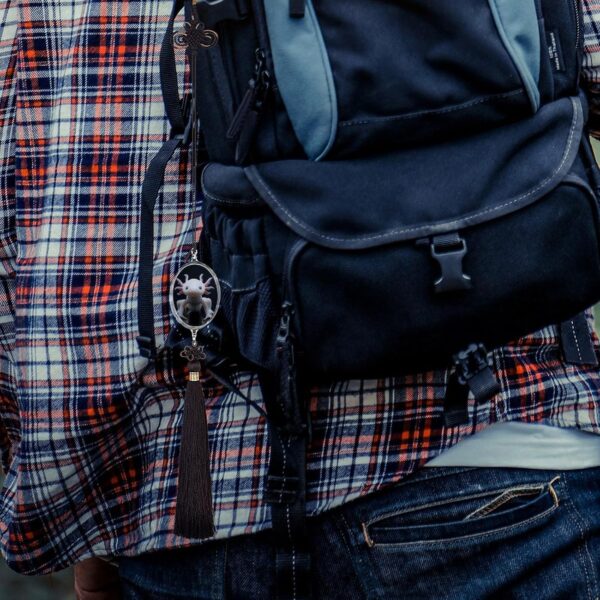 Animal Axolotl Car Pendant Crystal Car Rearview Mirror Charms Hanging Ornaments Ellipse