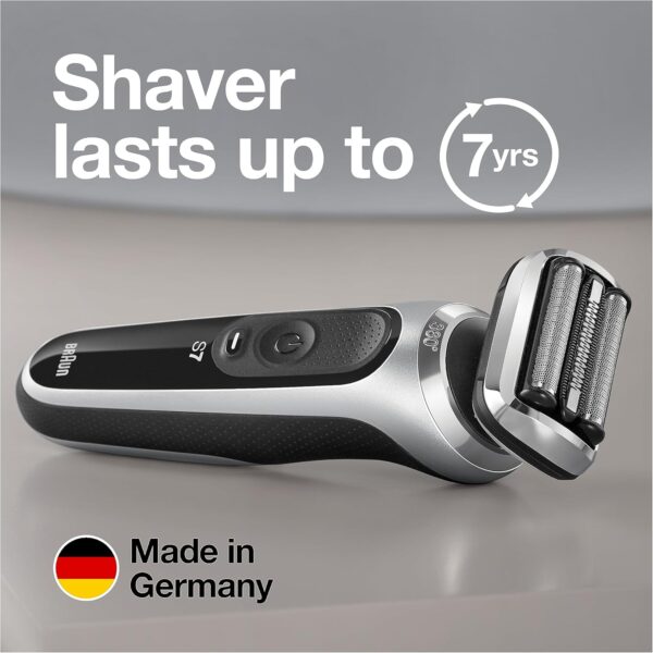Braun Series 7 7032cs Flex Electric Razor for Men, Wet & Dry, Electric Razor, Rechargeable, Cordless Foil Shaver with Beard Trimmer and Charging Stand, Silver