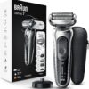 Braun Series 7 7032cs Flex Electric Razor for Men, Wet & Dry, Electric Razor, Rechargeable, Cordless Foil Shaver with Beard Trimmer and Charging Stand, Silver