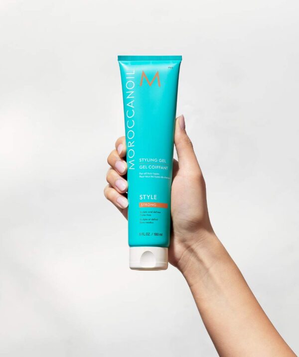 51TMgRP7hTL._SL1100_.jpg Moroccanoil Styling Gel Strong, 6 Fl. Oz.