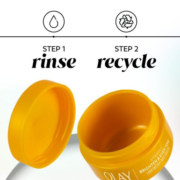 Olay Vitamin C Face Moisturizer, Bright & Even Lightweight Cream for Women - Brightens, Hyrdates, Evens Tone & Texture, Glowing Skin Care - Recyclable Sustainable Eco Jar, Non-Greasy, 2 Oz