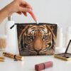 Linen Makeup Bag For Women, Waterproof Travel Cosmetic Organizer Lightweight Zipper Travel Toiletry Bag Organizer 3d Tiger Head Makeup Brushes Storage Bag