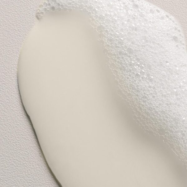 Davines LOVE Curl Shampoo | Wavy & Curly Hair Shampoo | Smooth and Moisturize Curls with Almond Extract | 8.45 fl oz