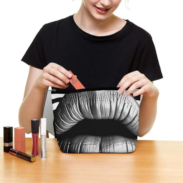 Makeup Bag for Women Cosmetic Bags Lips In Black And White Stripes Travel Toiletry Bag Cute Zipper Make Up Bags Large Capacity Make Up Case Organizer Portable Makeup Pouch for Travelling Gift