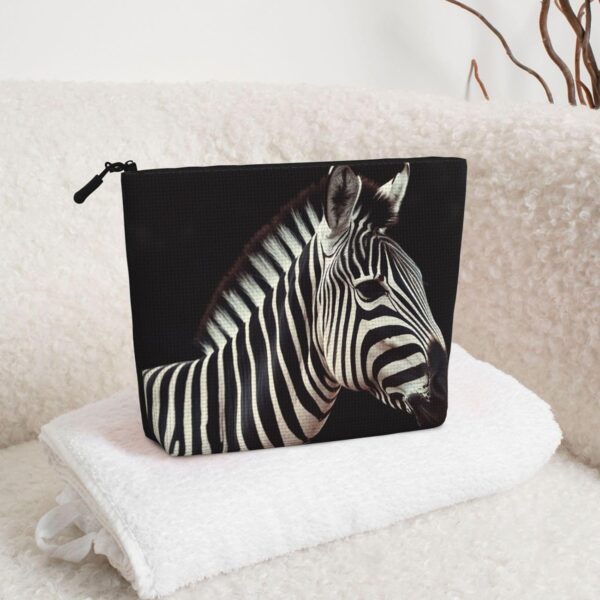 Linen Makeup Bag For Women, Waterproof Travel Cosmetic Organizer Lightweight Zipper Travel Toiletry Bag Organizer Animal Zebra Makeup Brushes Storage Bag