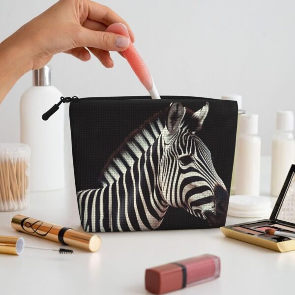 Linen Makeup Bag For Women, Waterproof Travel Cosmetic Organizer Lightweight Zipper Travel Toiletry Bag Organizer Animal Zebra Makeup Brushes Storage Bag