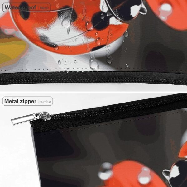 Makeup Bag for Women Cosmetic Bags Ladybug Daisy Travel Toiletry Bag Cute Zipper Make Up Bags Large Capacity Make Up Case Organizer Portable Makeup Pouch for Travelling Gift