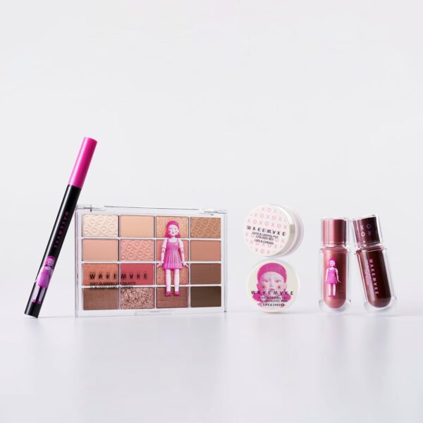 WM X NETFLIX SQUID GAME Soft Blurring Eye Palette 24 Bloody Game Blurring, eye palette