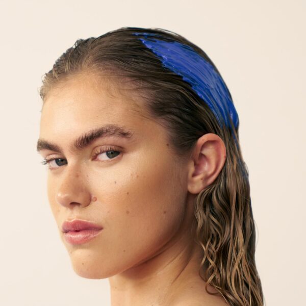 Christophe Robin Shade Variation Mask - Purple Hair Treatment for Neutralizing Brassy and Yellow Tones - Baby blonde 250ml