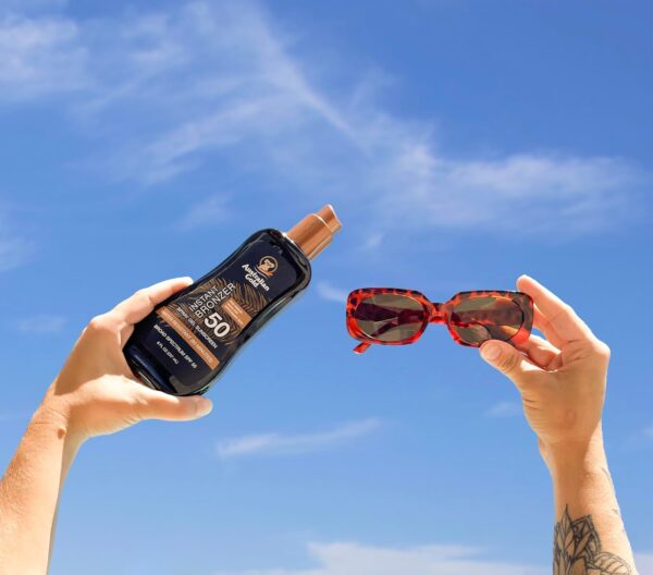 Australian Gold Spray Gel Sunscreen with Instant Bronzer SPF 50, 8 Ounce | Moisturize & Hydrate Skin | Broad Spectrum | Water Resistant,B07DG52KLY