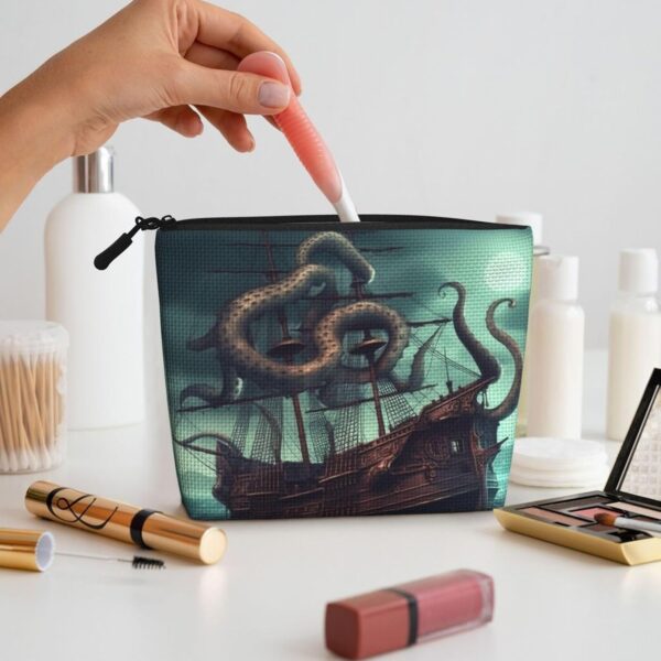 Linen Makeup Bag For Women, Waterproof Travel Cosmetic Organizer Lightweight Zipper Travel Toiletry Bag Organizer Octopus Ship Makeup Brushes Storage Bag