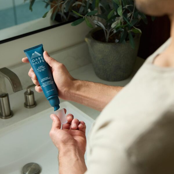 Oars + Alps Hydrating Men's Clear Shave Gel, Dermatologist Tested and Infused with Aloe & Eucalyptus Oil, TSA Friendly, 3.4 Oz, 1 Pack