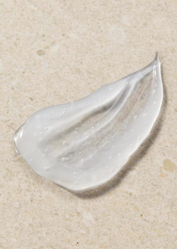 The Body Shop Camomile Jelly One-Step Cleanser - For Sensitive Skin - 8.2 Fl Oz