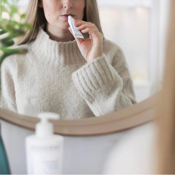 Bioderma Atoderm Lip Balm, Moisturizing and Nourishing Balm for Dry Lips