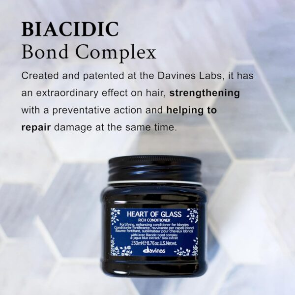 Davines Heart Of Glass Rich Conditioner For Blonde Care, Intense Nourishment And Fortifying Action For Natural And Cosmetically Treated Hair