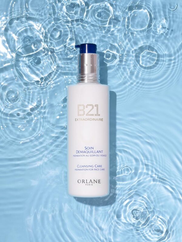 Vivifying Cleansing Care, Make-Up remover that prepares the skin for treatment products, Safflower Oil, Sesame Oil, Allantoin 250ml, 8.4oz.