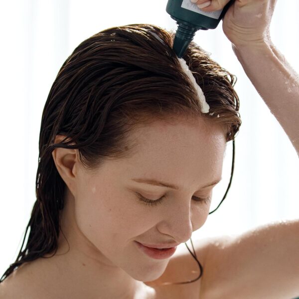 Kristin Ess Hair Instant Exfoliating Scalp Scrub for Build Up and Dandruff + Soothing, Hydrating + Rebalancing Dry Scalp Treatment, Non Drying, Cleanse + Detox, Vegan, Color Safe, 6.7 fl oz