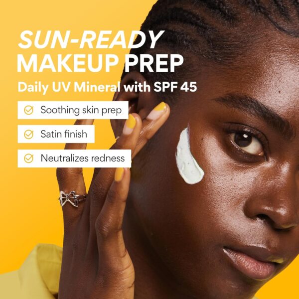 innisfree Daily Mineral UV Defense SPF 45 Face Sunscreen with Green Tint, Hyaluronic Acid, Korean Skincare, Color Correcting Formula