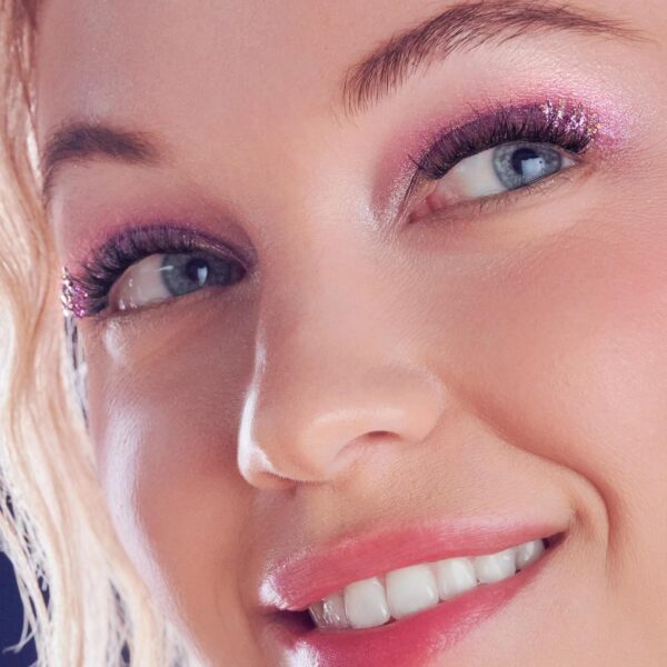 WICKED X FALSCARA False Eyelashes, ‘Munchkinland’, 8mm-10mm Natural Volume, Multicolored Glitter, Lash Extension Kit Includes Mini BOND NET WT 4.5 G (0.15 Oz.), Mini Applicator, & 10 Lash Clusters