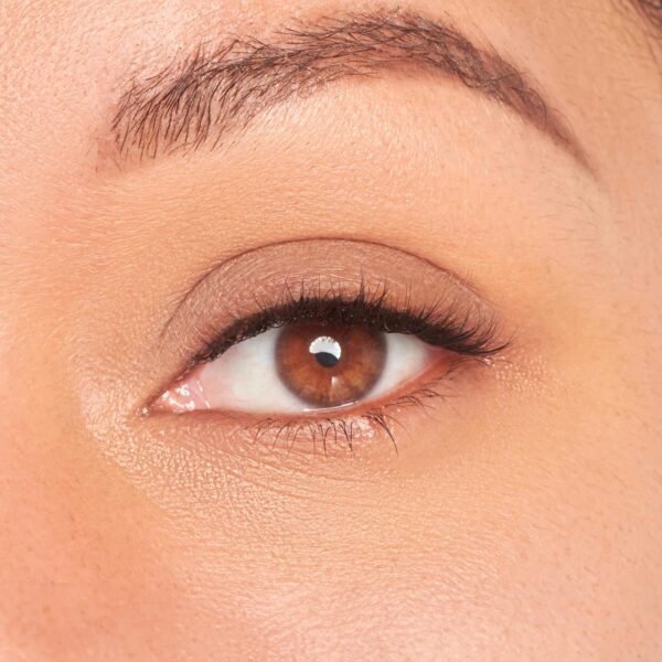 KISS Lash Atelier Professional Lash Extension Kit, ‘Natural’, Pre-Mapped False Eyelashes, 46 Lash Clusters & 36 Individual Lashes, Last For Up To 7 Days, Glue Ring, Applicator