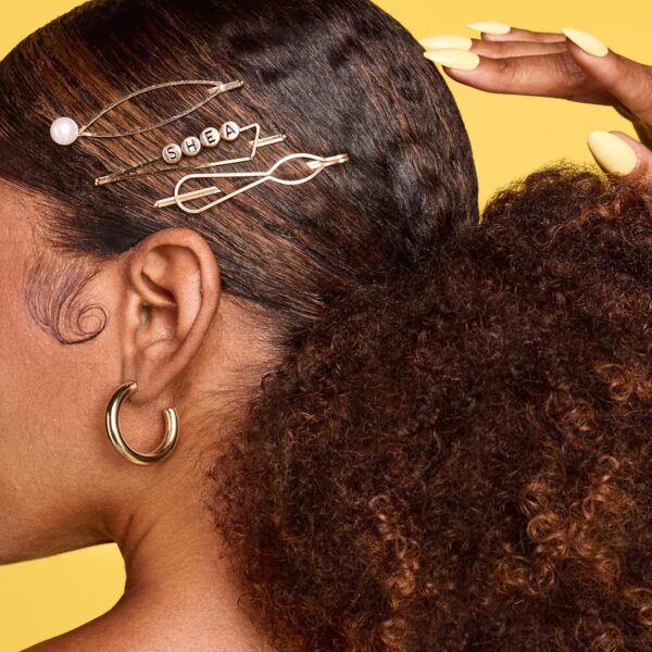 SheaMoisture Strong Hold Styling Gel+Flaxseed Jamaican Black Castor Oil Gives Controlled Style,AllDay Hold,Infused With Castor Seed Oil,SheaButter & Indulgent Scent ParabenFree AntiFrizz Hair Gel 15oz