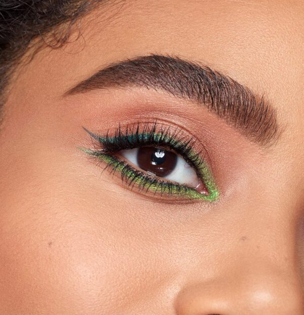 COVERGIRL Clump Crusher Mascara, 20X More Volume, Double Sided Brush, Long-Lasting Wear - 800 Very Black, Pack of 2